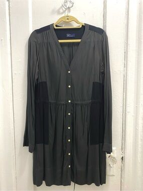 GAP Black Long-Sleeve Button-Front V-Neck Dress
